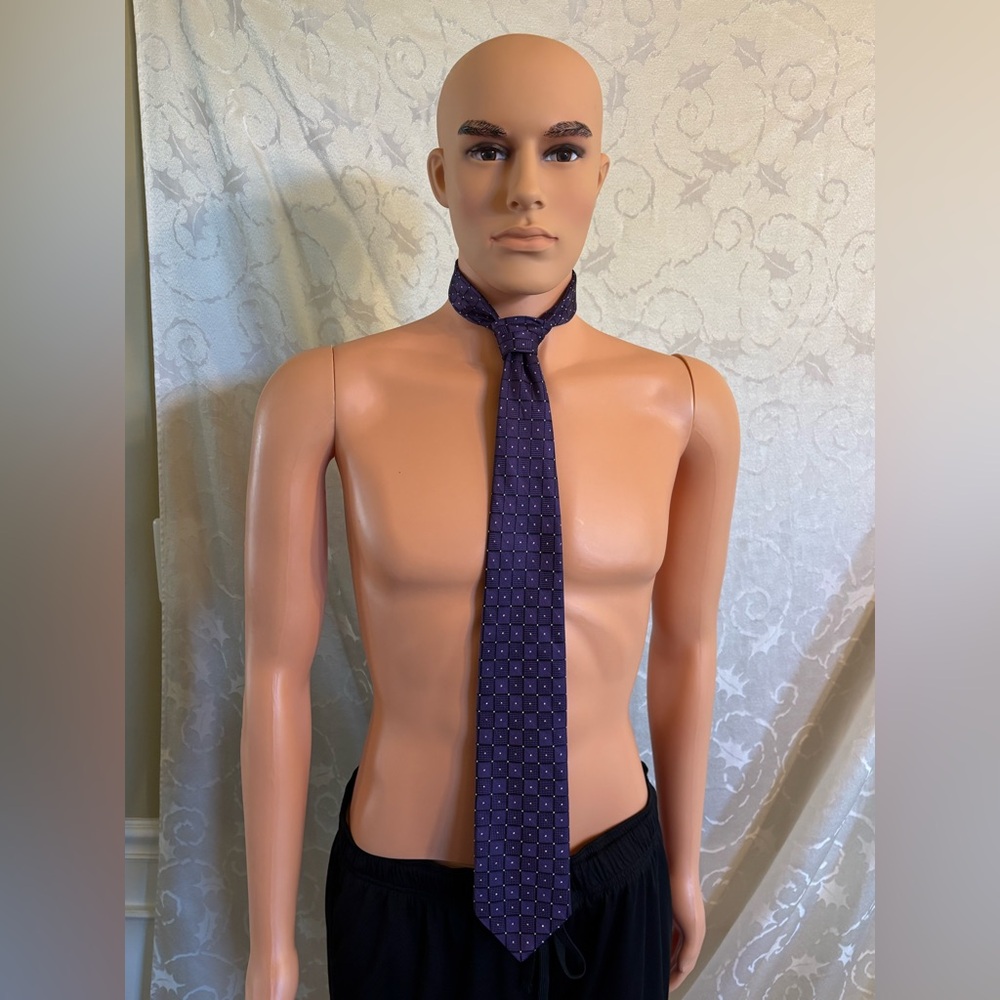 Nubio Collezione Esclusivo Silk Purple Checkered Tie With White Dots